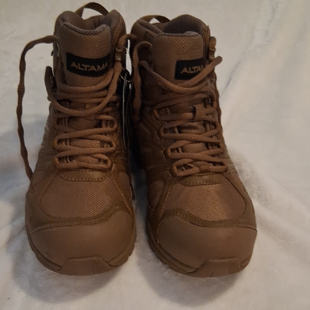 Men's Tan Tactical Boots